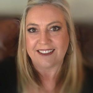 Meet your Posher, Pamela